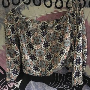 Long sleeve trippy boho mandala crop top